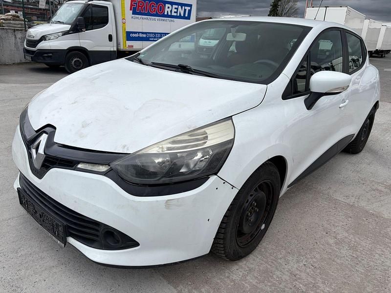 Gebraucht Renault Clio IV Dynamique 73 PS (53 kW) 2013 Weiß Kleinwagen