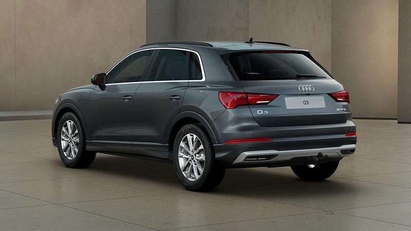 Usata Audi Q3 Advanced 150 CV (110 kW) 2025 Grigio SUV