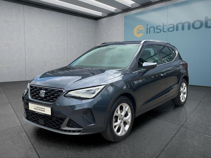 Grau Gebraucht 2022 Seat Arona FR SUV | 19.949 € (Fairer Preis) - Bild 1/4