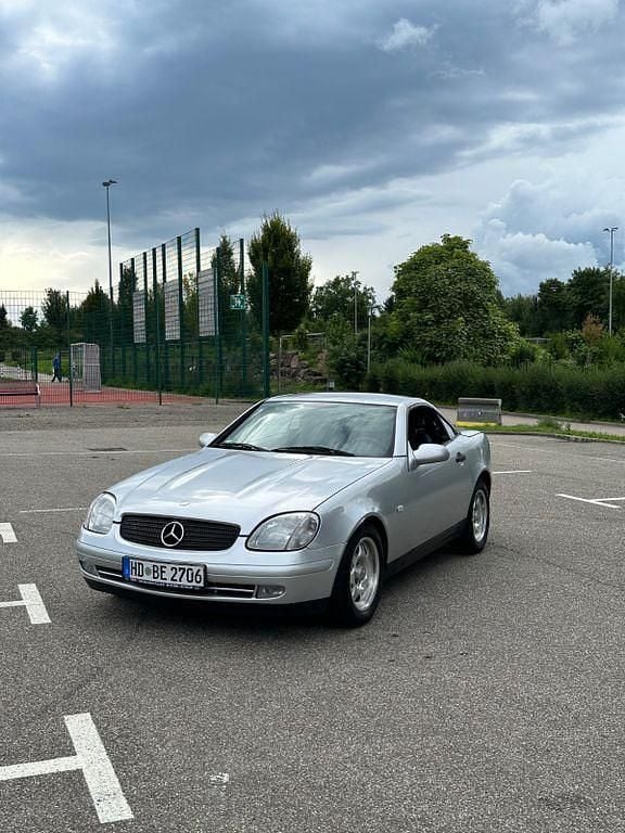 Silber Gebraucht 1998 Mercedes SLK200 Cabrio | 3.490 € (Superpreis) - Bild 1/4