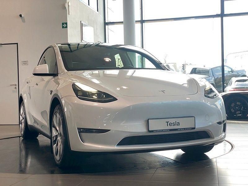 Gebraucht Tesla Model Y Long Range AWD 378 kW (514 PS) 2022 Weiß SUV