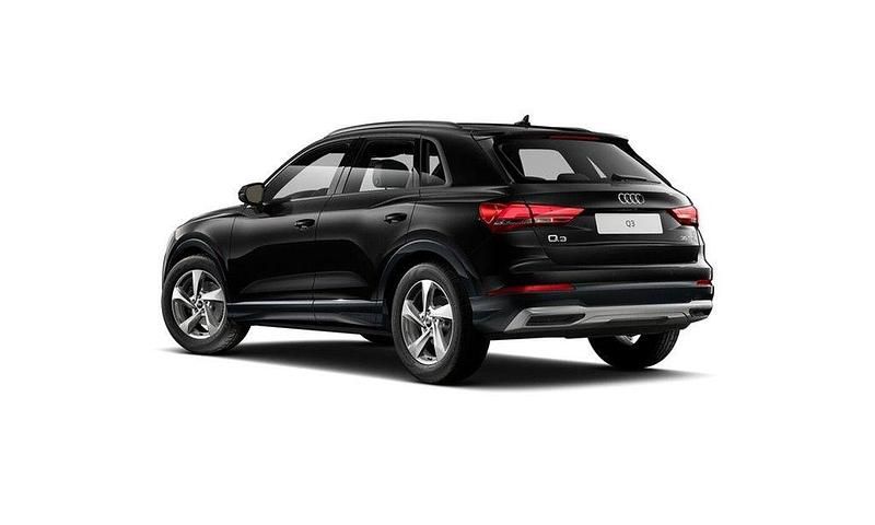 Gebraucht Audi Q3 Advanced Plus 150 PS (110 kW) 2025 Mythosschwarz metallic SUV