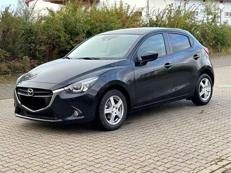Schwarz Gebraucht 2015 Mazda 2 Exclusive-Line Limousine | 7.990 € (Guter Preis) - Bild 1/4