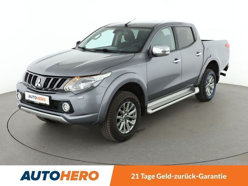 Grau Gebraucht 2018 Mitsubishi L200 Plus Abholung | 24.110 € (Fairer Preis) - Bild 1/3