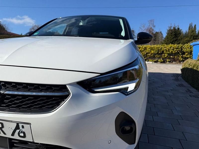 Gebraucht Opel Corsa Elegance 101 PS (74 kW) 2021 Weiß Kleinwagen