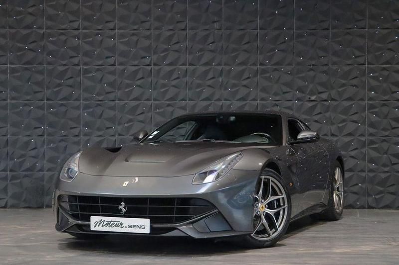 Gebraucht Ferrari F12 741 PS (545 kW) 2012 Grau Coupé