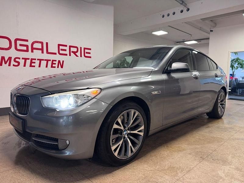 Grau Gebraucht 2010 BMW 530 Gran Turismo Performance Limousine | 5.990 € (Superpreis) - Bild 1/4