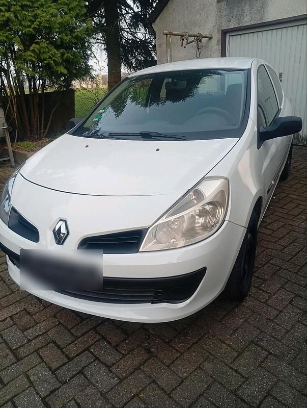 Second-hand Renault Clio II 2009 Berlinǎ
