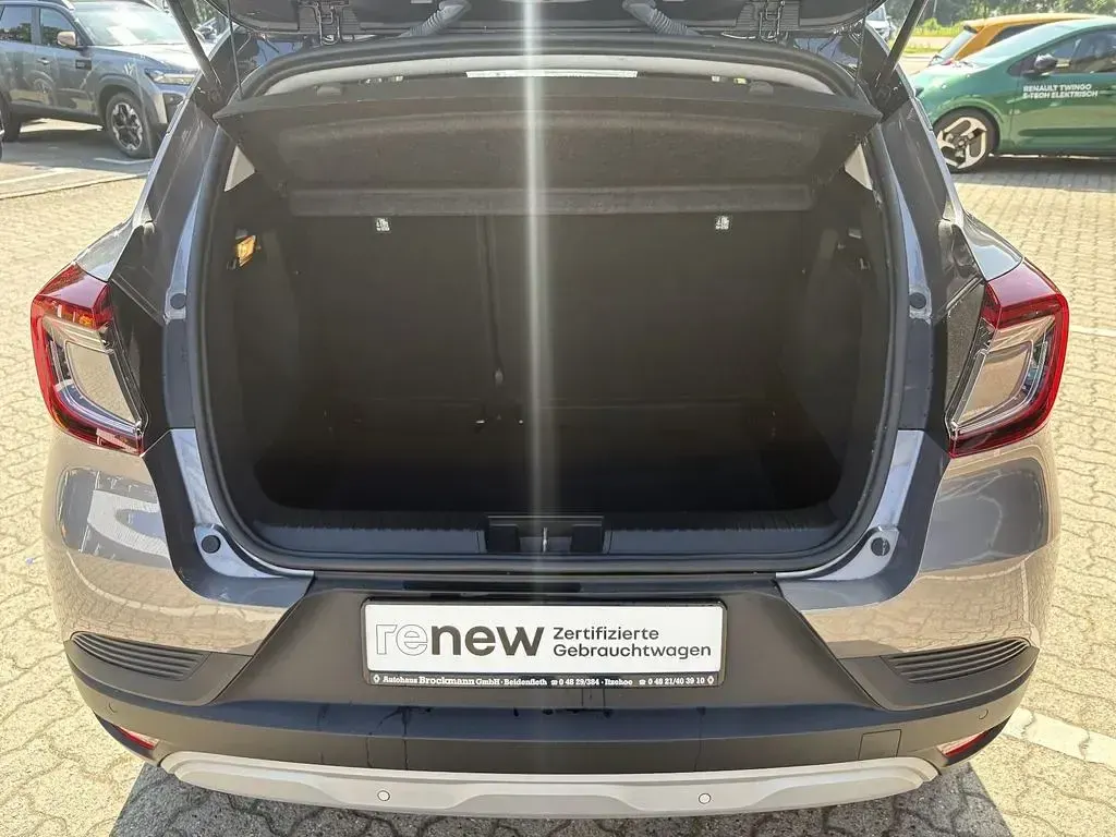 Gebraucht Renault Captur Evolution 140 PS (102 kW) 2024 Grau SUV