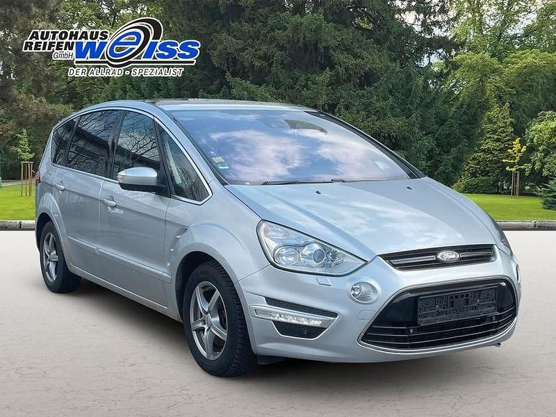 Gebraucht Ford S-MAX Titanium 200 PS (147 kW) 2012 Silber Van / Kleinbus