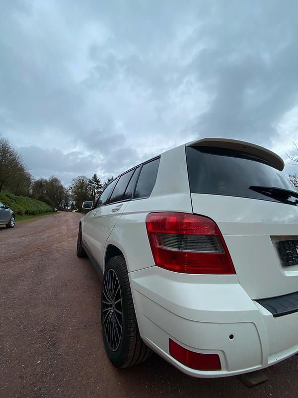 Gebraucht Mercedes GLK220 170 PS (125 kW) 2010 Weiß SUV