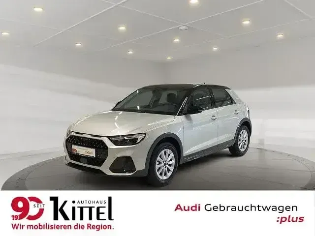 Gebraucht Audi A1 Ambiente 110 PS (80 kW) 2024 Tausilber metallic SUV