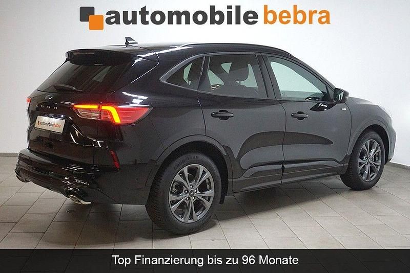 Gebraucht Ford Kuga ST-Line X 151 PS (111 kW) 2023 Schwarz SUV