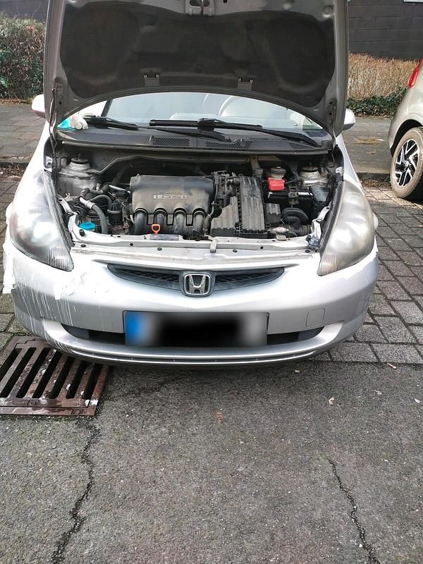 Gebraucht Honda Jazz 82 PS (60 kW) 2004 Grau Kleinwagen