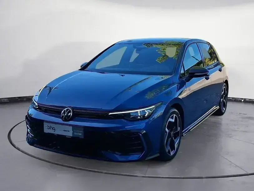 Gebraucht VW Golf VIII R-line 150 PS (110 kW) 2025 Blau Limousine