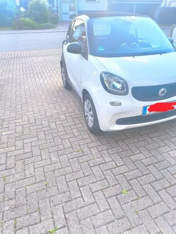 Gebraucht Smart ForTwo Coupé 71 PS (52 kW) 2018 Weiß Coupé