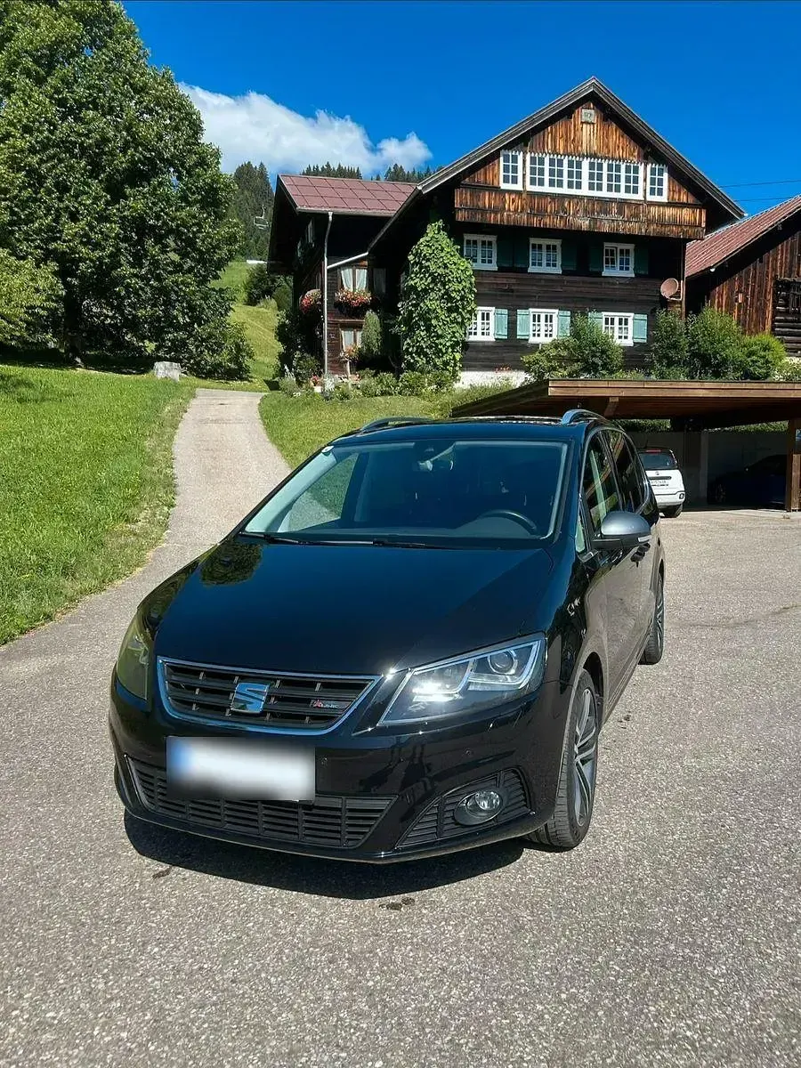 Gebraucht Seat Alhambra 4Drive 150 PS (110 kW) 2016 Schwarz Van / Kleinbus