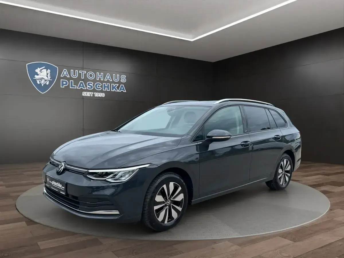 Gebraucht VW Golf VIII Active 150 PS (110 kW) 2023 Kombi