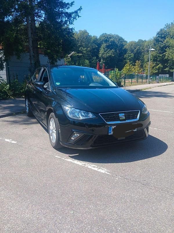 Schwarz Gebraucht 2018 Seat Ibiza Style Kleinwagen | 7.200 € (Guter Preis) - Bild 1/4