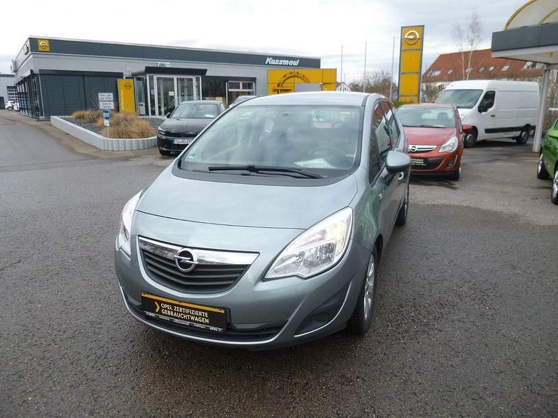 Silber Gebraucht 2010 Opel Meriva Edition Van / Kleinbus | 3.990 € (Fairer Preis) - Bild 1/4