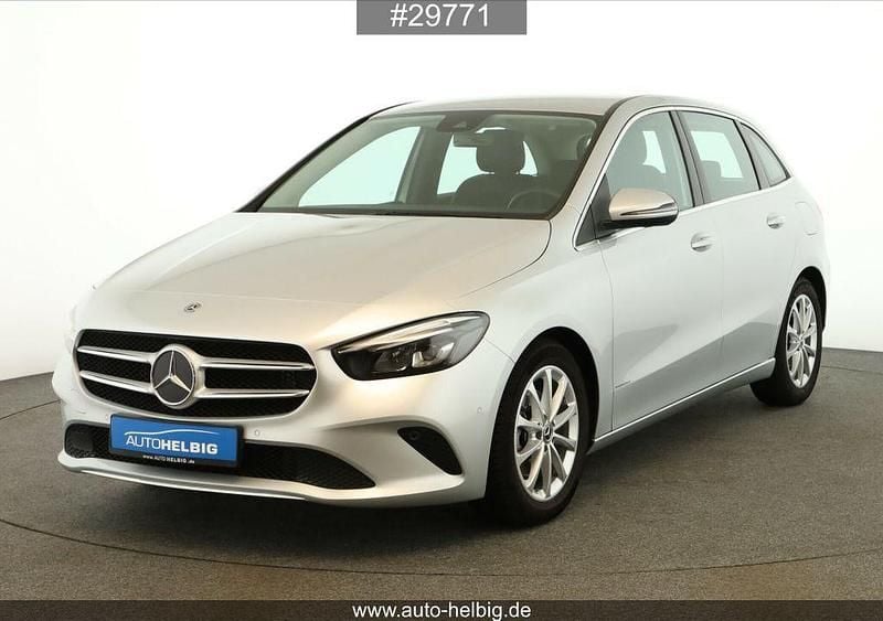 Silber Gebraucht 2019 Mercedes B200 Progressive Van / Kleinbus | 21.990 € (Superpreis) - Bild 1/4