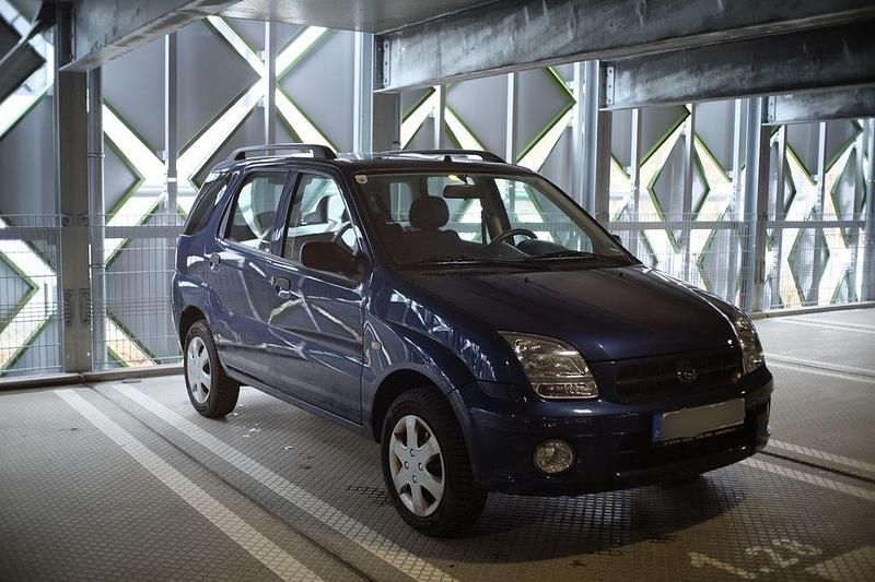 Gebraucht Subaru Justy 94 PS (69 kW) 2006 Blau Kleinwagen