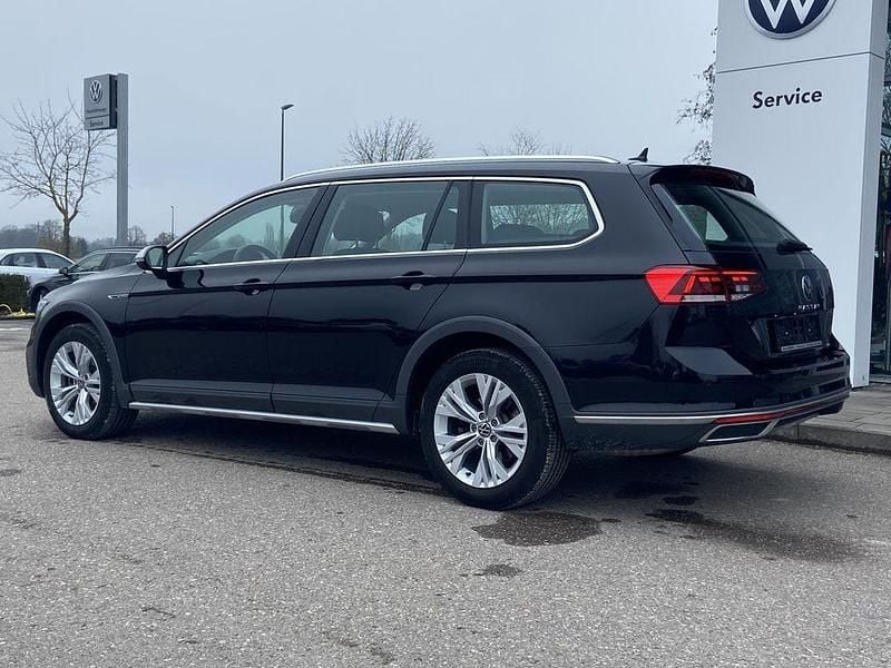 Gebraucht VW Passat Alltrack 200 PS (147 kW) 2024 Schwarz Kombi