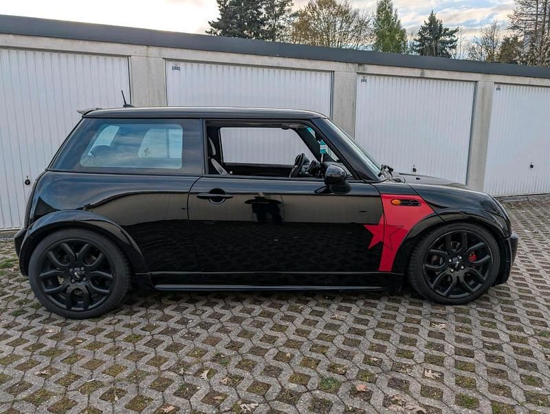 Second-hand Mini Cooper S 204 CP (150 kW) 2004 Negru Hatchback