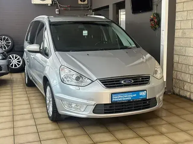 Gebraucht Ford Galaxy Business Edition 140 PS (102 kW) 2014 Grau Van / Kleinbus