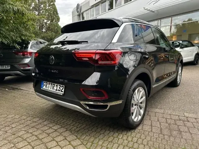 Gebraucht VW T-Roc Style 150 PS (110 kW) 2025 Schwarz SUV