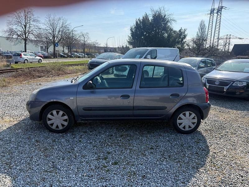 Gebraucht Renault Clio II 75 PS (55 kW) 2009 Blau Limousine