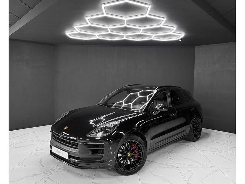 Schwarz Gebraucht 2022 Porsche Macan SUV | 66.990 € (Fairer Preis) - Bild 1/4