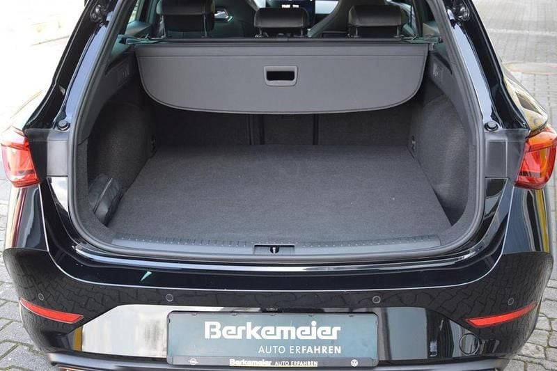 Gebraucht Cupra Leon 150 PS (110 kW) 2024 Mitternachtsschwarz (metallic) Kombi