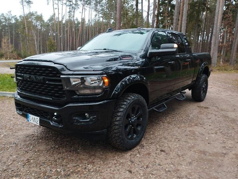 Gebraucht Dodge Ram 370 PS (272 kW) 2022 Pickup
