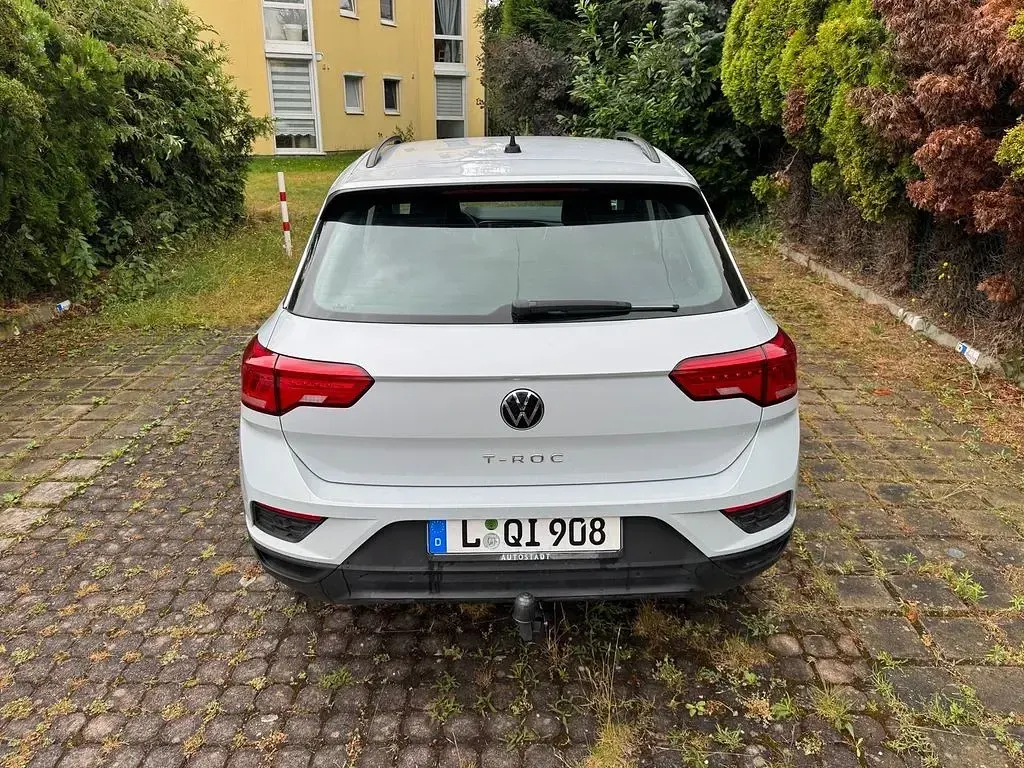 Gebraucht VW T-Roc Life 110 PS (80 kW) 2022 Weiß SUV