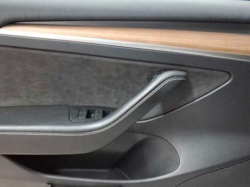 Gebraucht Tesla Model 3 RWD 239 kW (325 PS) 2022 Weiß Limousine