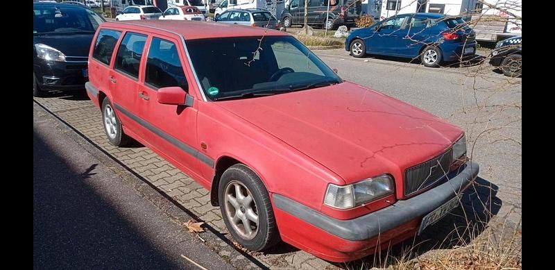 Rot Gebraucht 1995 Volvo 850 Kombi | 799 € - Bild 1/4