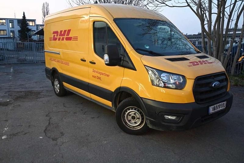 Gebraucht Ford Transit Trend 105 PS (77 kW) 2020 Gelb Pickup