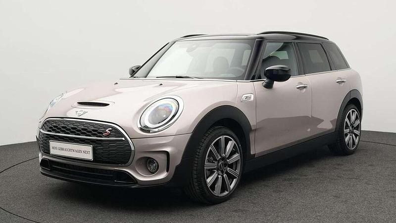 Grau Gebraucht 2025 Mini Cooper Clubman Classic Kombi | 35.230 € (Guter Preis) - Bild 1/4