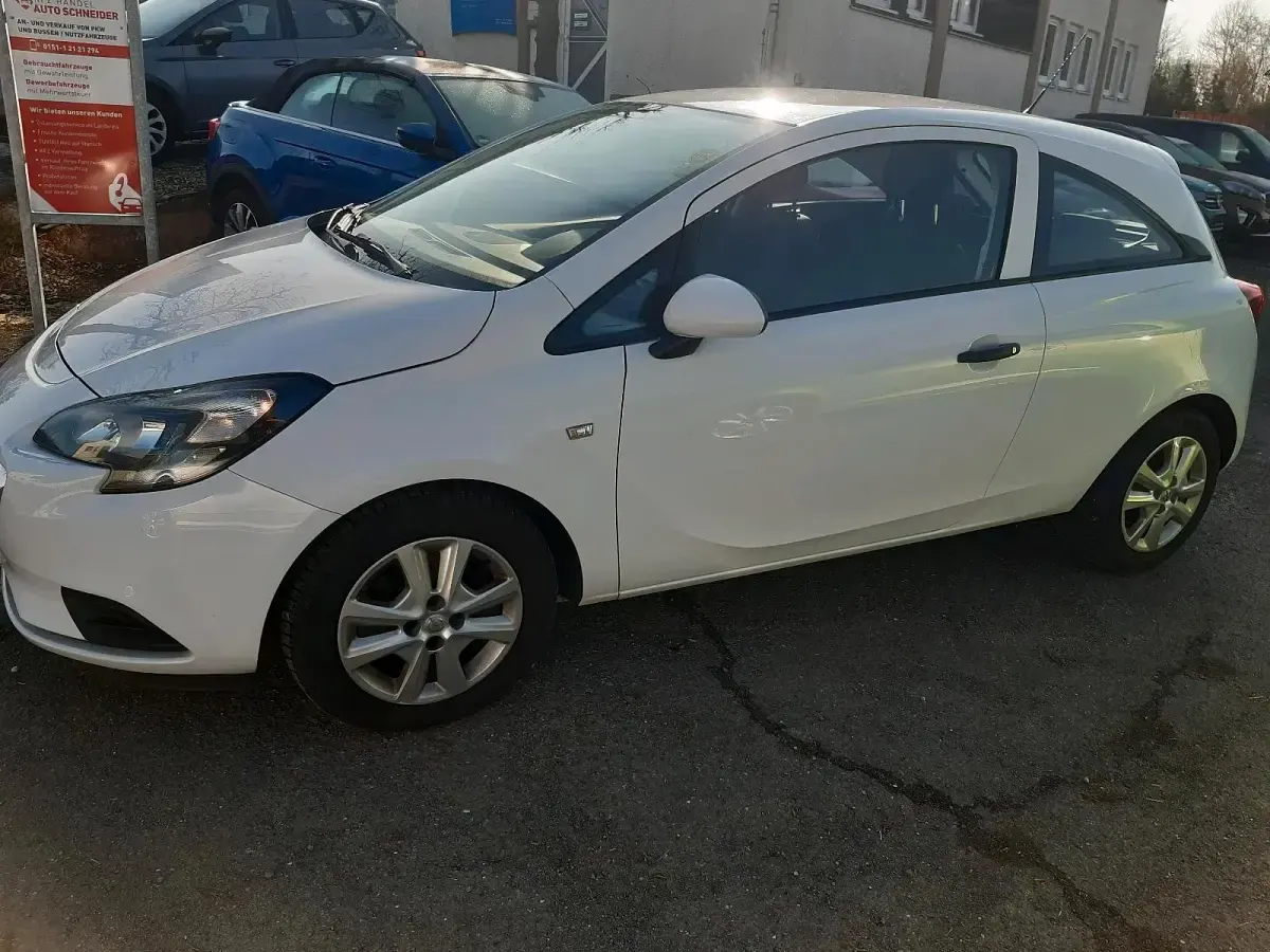 Gebraucht Opel Corsa 70 PS (51 kW) 2014 Weiß Kleinwagen