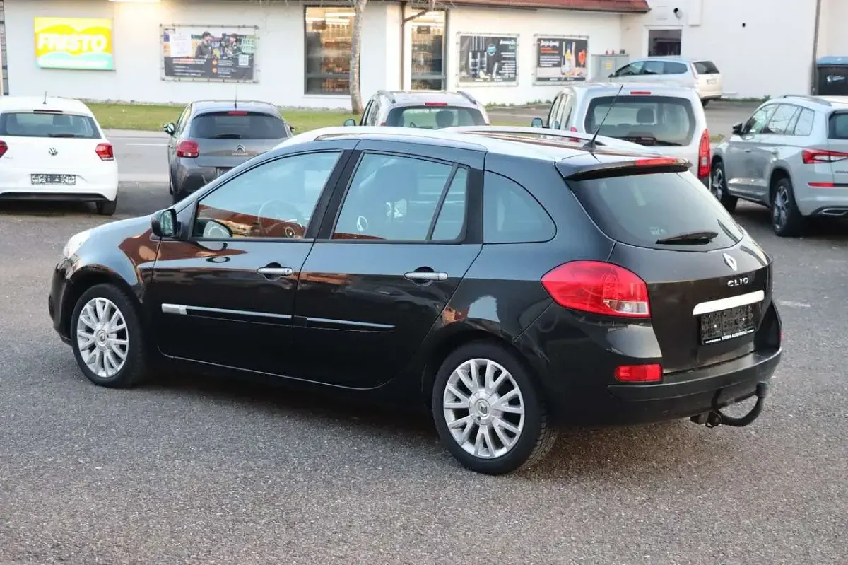 Gebraucht Renault Clio Dynamique 86 PS (63 kW) 2009 Perlmuttschwarz Kleinwagen