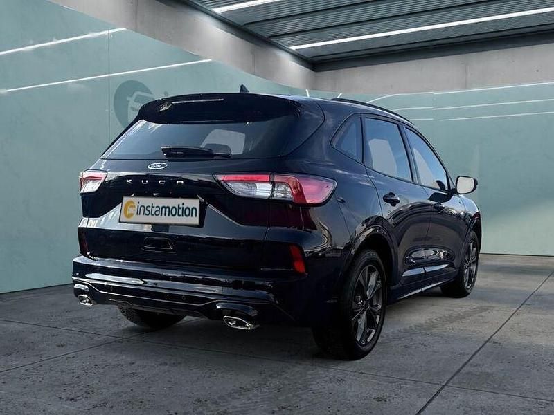 Gebraucht Ford Kuga 120 PS (88 kW) 2023 Schwarz SUV