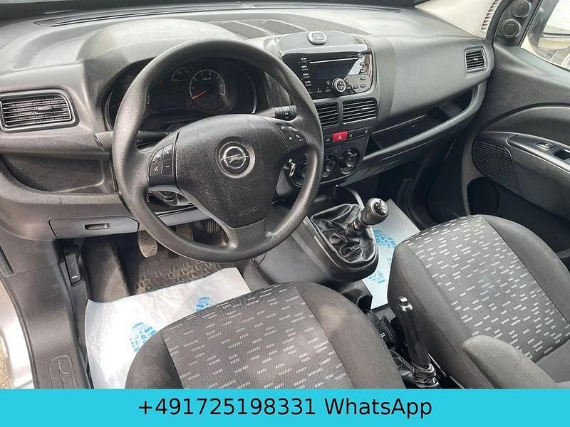 Second-hand Opel Combo 105 CP (77 kW) 2018 Monovolum