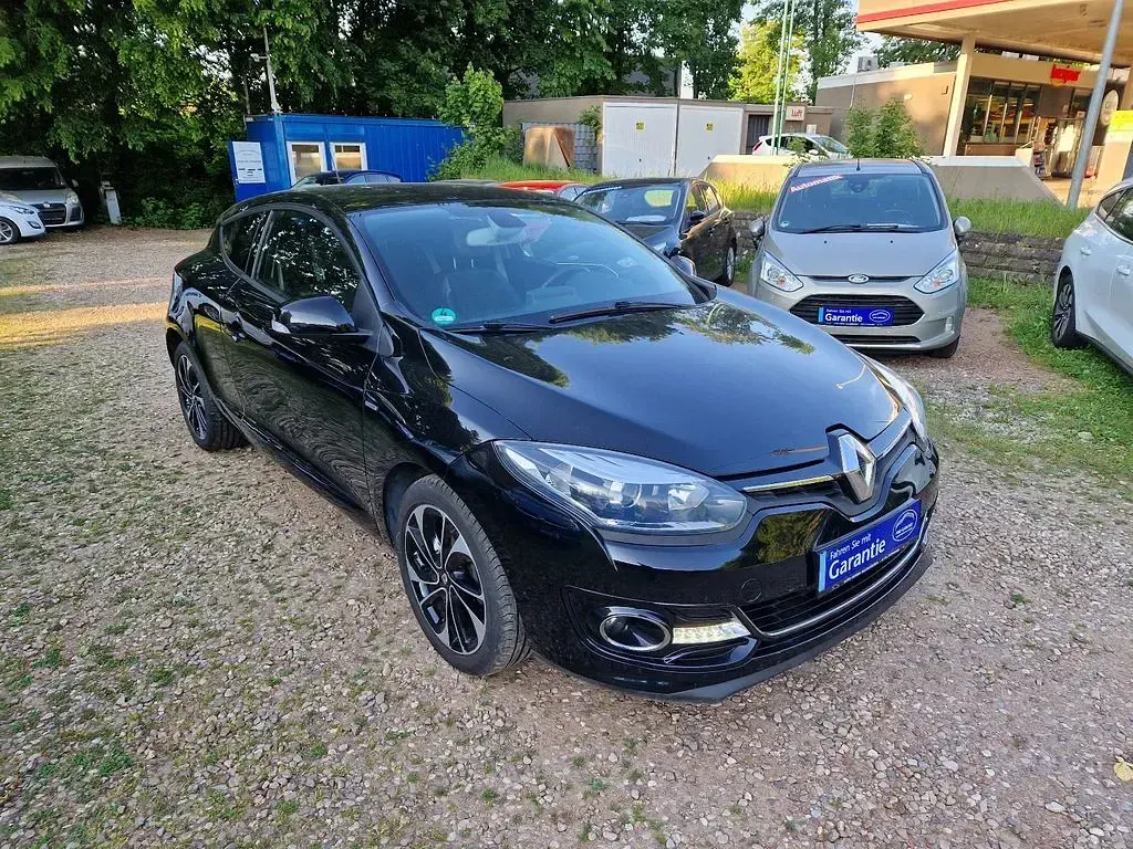 Gebraucht Renault Mégane Bose Edition 132 PS (97 kW) 2014 Schwarz Coupé