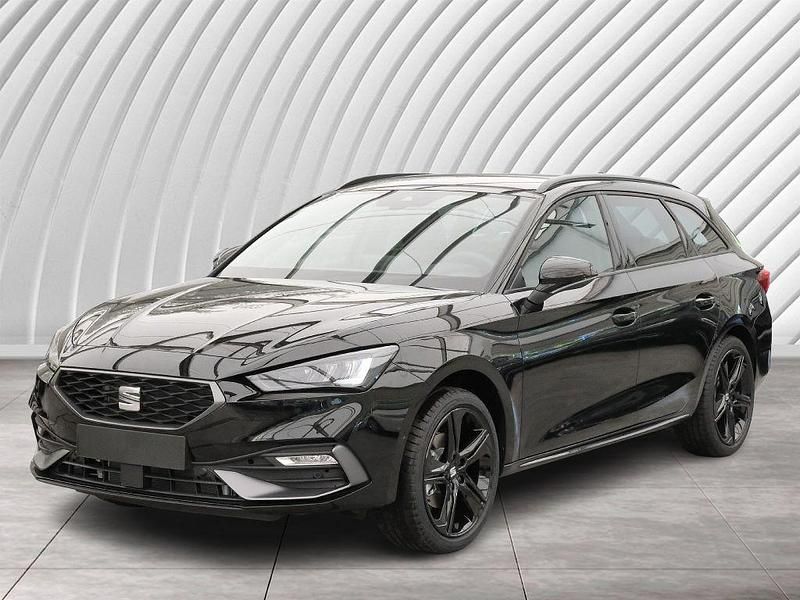 Schwarz Gebraucht 2025 Seat Leon Black Edition Limousine | 32.190 € (Fairer Preis) - Bild 1/4