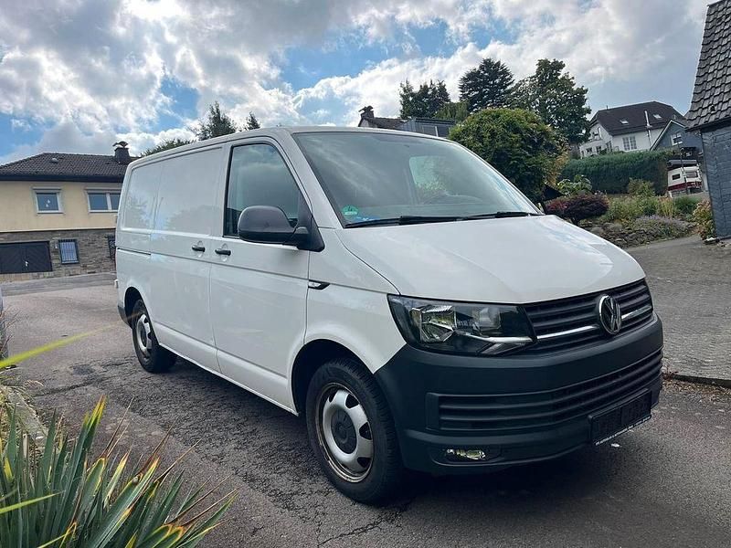 Gebraucht VW Transporter 150 PS (110 kW) 2016 Weiß Van