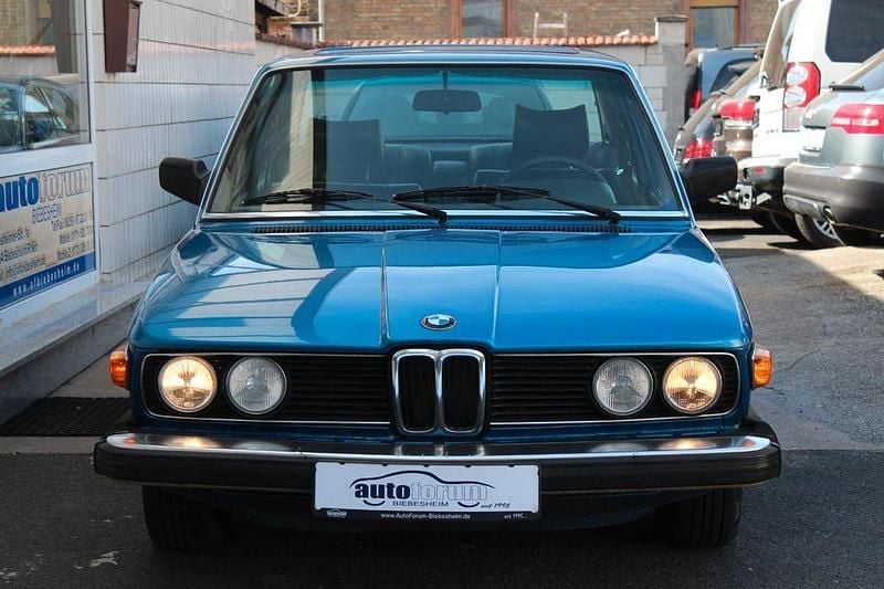 Brugt BMW 530 175 HK (128 kW) 1978 Blå Sedan