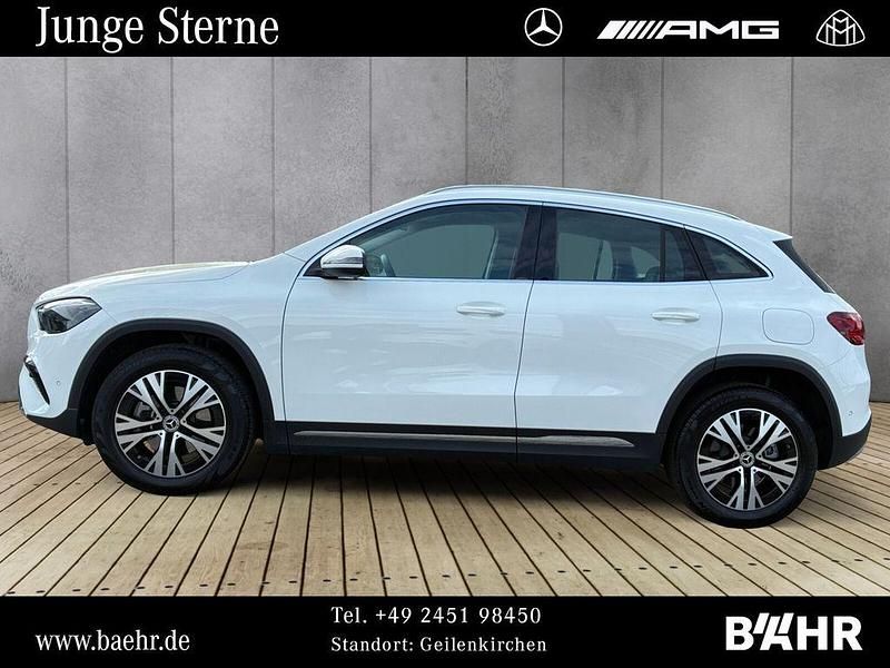 Gebraucht Mercedes GLA220 Progressive 190 PS (139 kW) 2025 Unilack polarweiß SUV