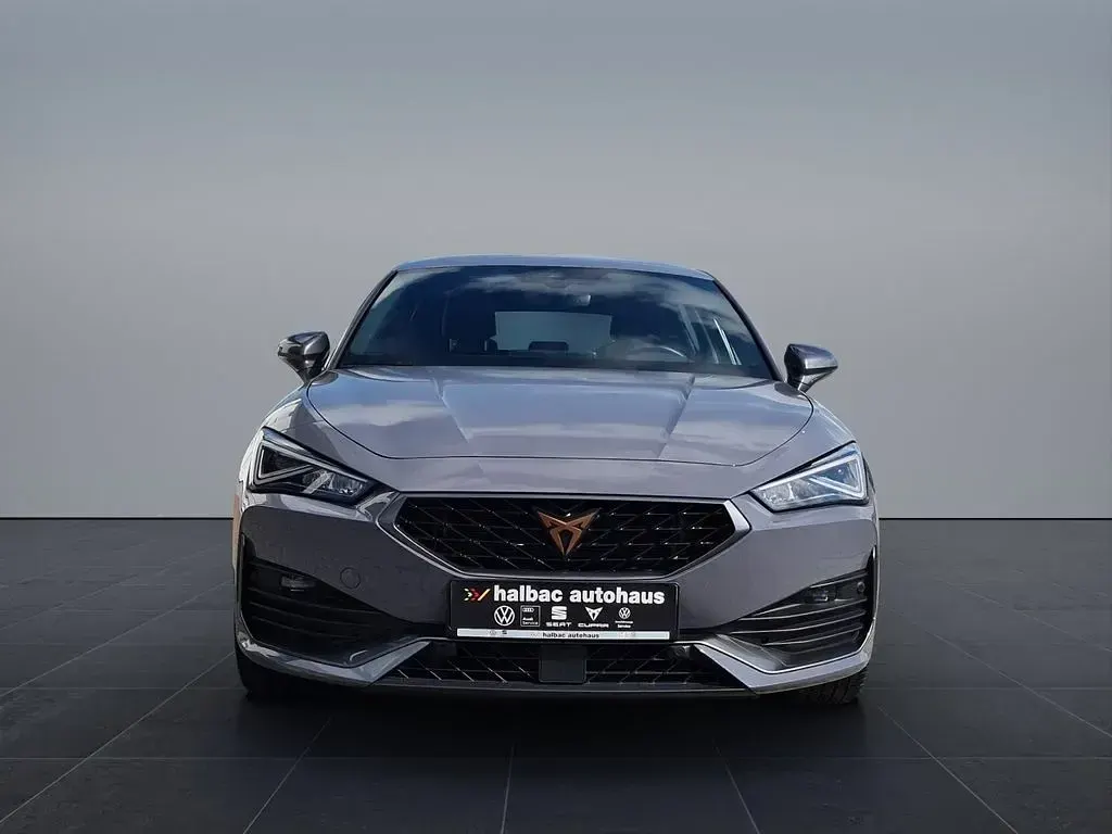 Gebraucht Cupra Leon 150 PS (110 kW) 2024 Graphene grau Limousine