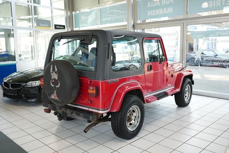 Gebraucht Jeep Wrangler 121 PS (88 kW) 1991 Rot SUV